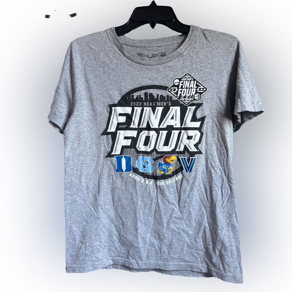 2022 NCAA March Madness Final Four Men's Basketball The Victory Tee Shirt, Large